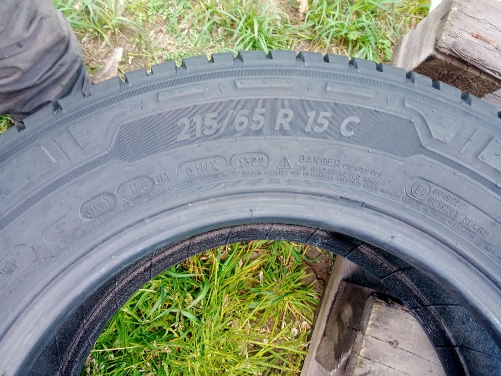 215 65 r15c 2022p Michelin Italy