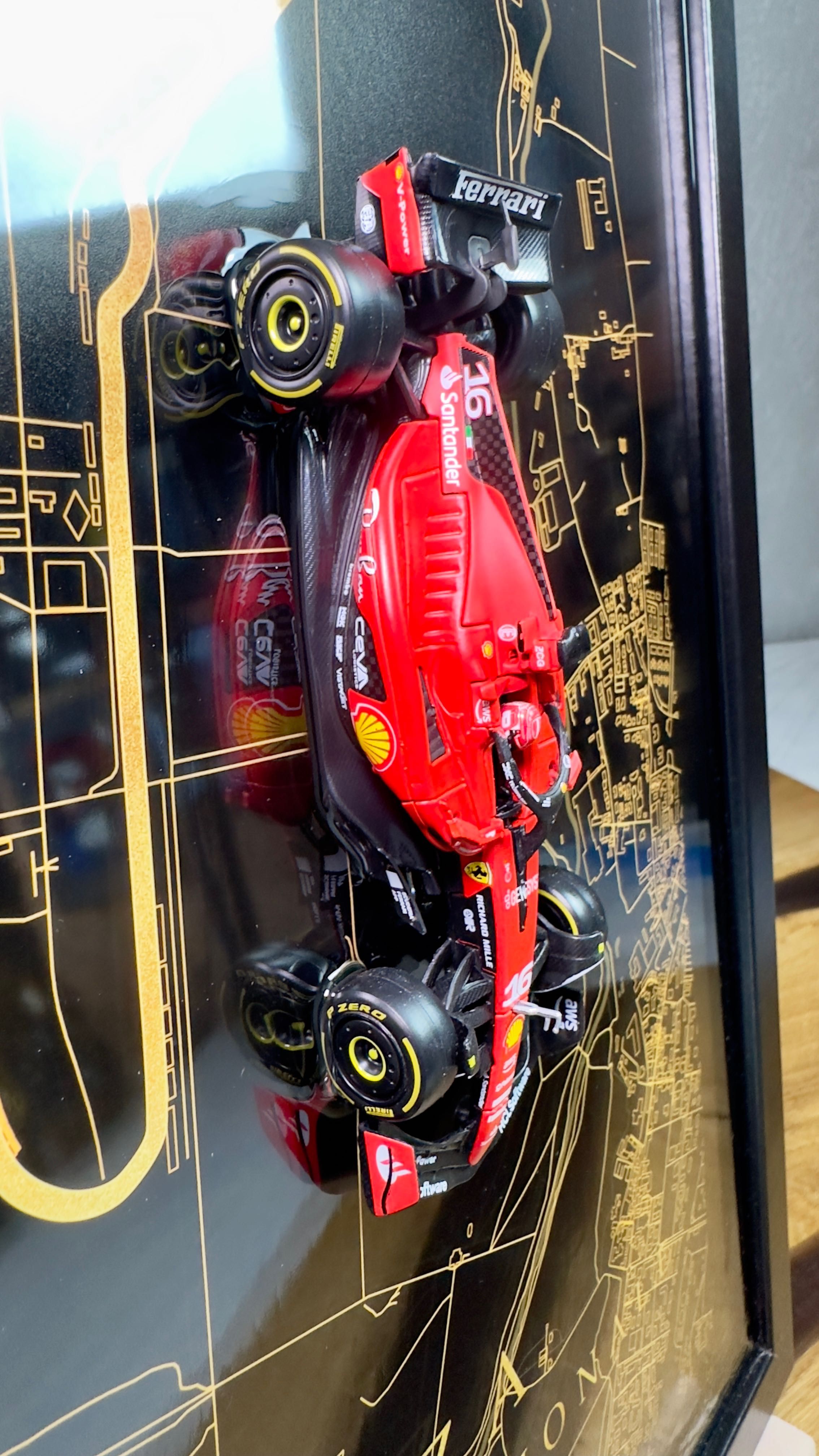 Obraz Ferrari SF23 F1 tor MONZA Charles Leclerc no.16 bolid z kaskiem