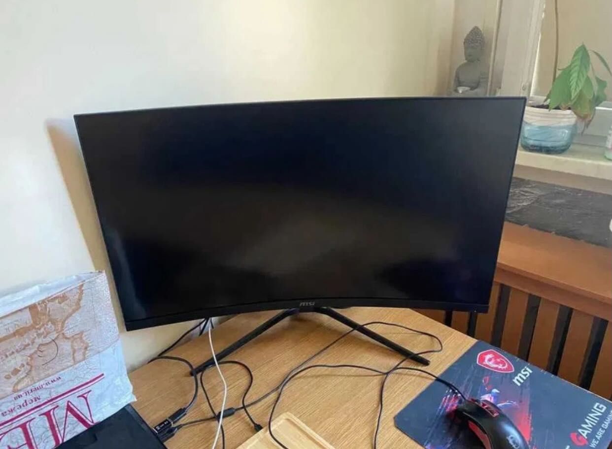 Monitor MSI Optix MAG321CURV 31.5 cali (3840 x 2160 (UHD)
