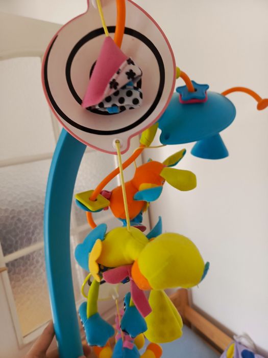 Karuzela w łóżeczku