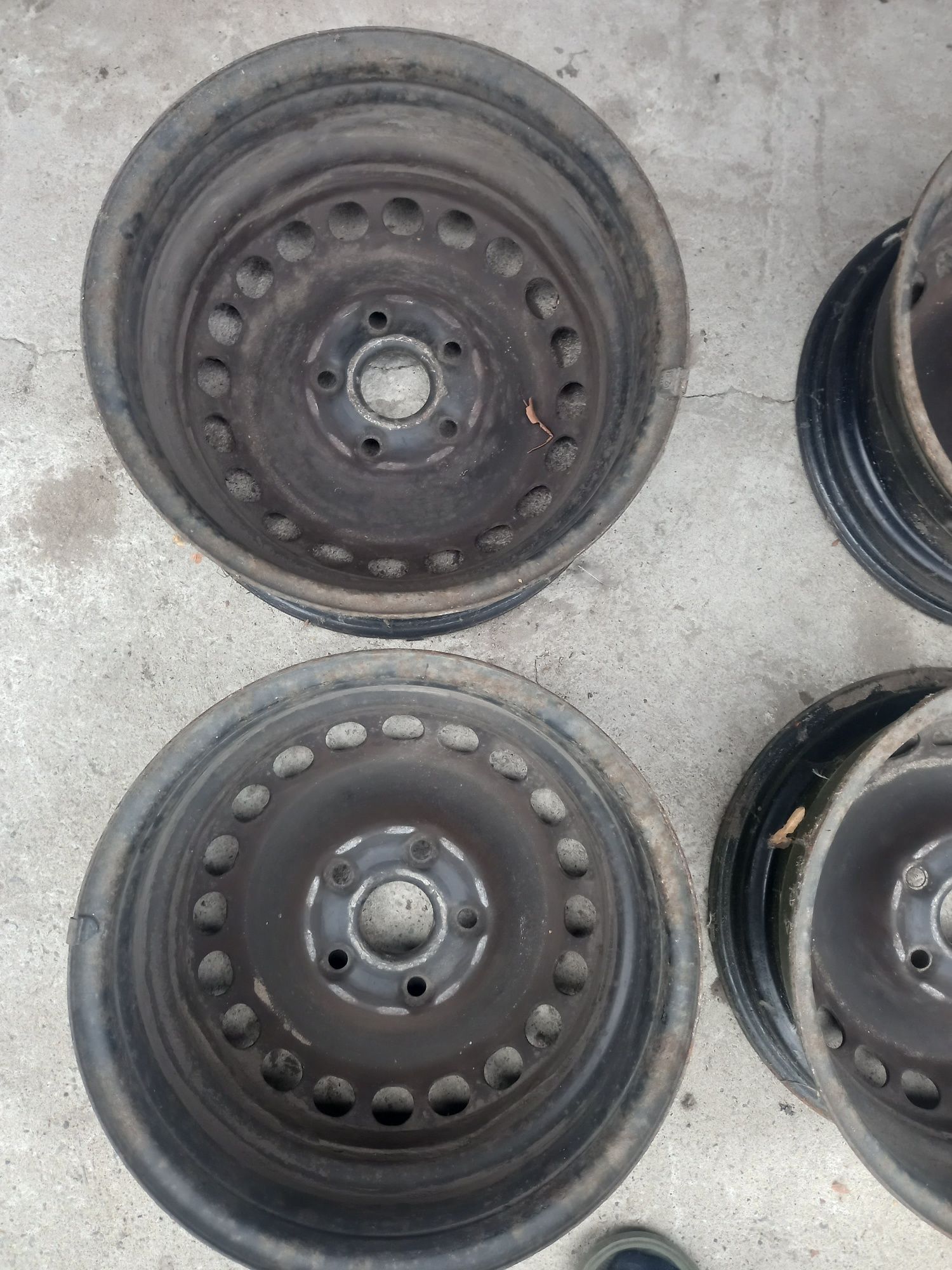 Sprzedam felgi stalowe Vw Audi skoda