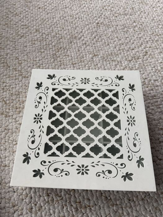 Pudełko na skarby, kosmetyki, drobiazgi