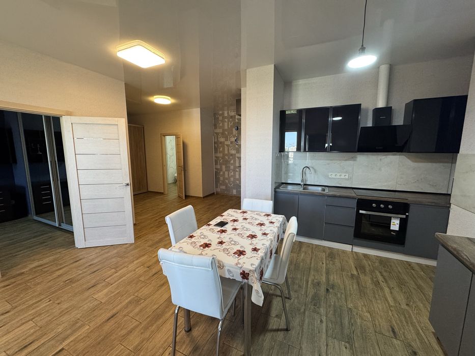 Сдам ЖК Акрополь 2 отдельные спальни + кухня студия