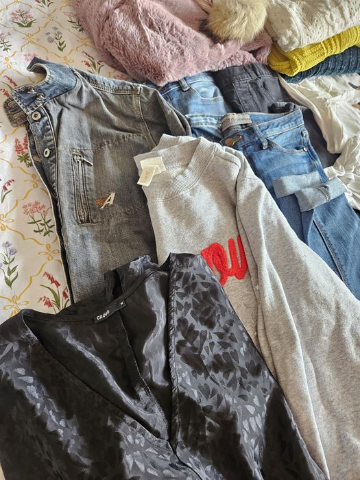 Wielka paczka paka ubrań dla kobiety dziewczyny sukienki spodnie spódn