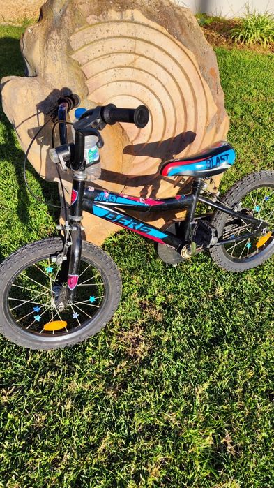 Bicicleta de criança 4-6 anos preta