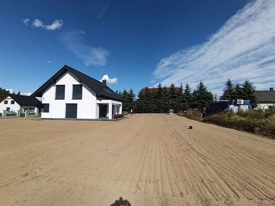 Zakładanie trawników