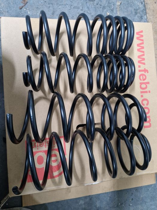 Molas de rebaixamento  Golf4  Bora  seat leon