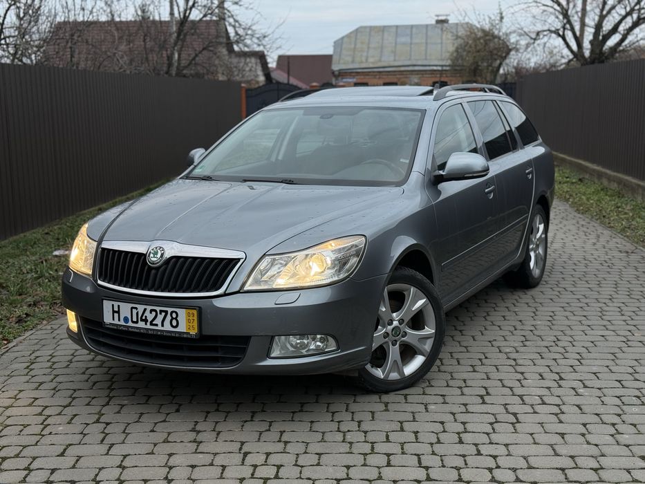 Продам Skoda Octavia A5 2.0 AKПП