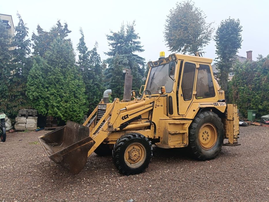 koparko ładowarka CAT  nie JCB 2CX