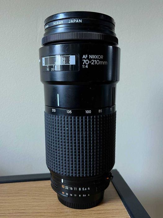 Об'єктив AF Nikkor 70-210 f4  Nikon