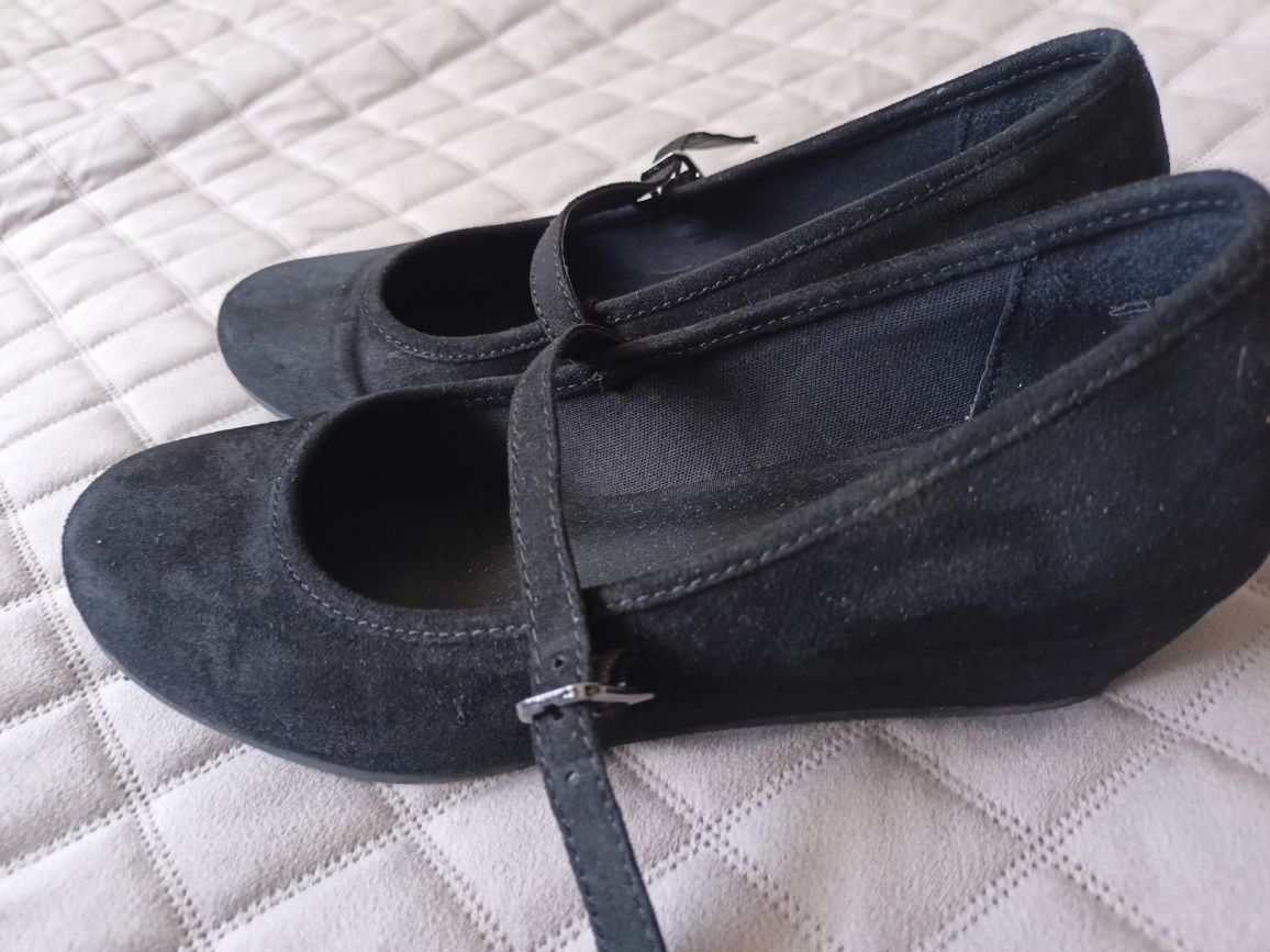 Buty eleganckie zamszowe dla dziewczynki rozmiar 35