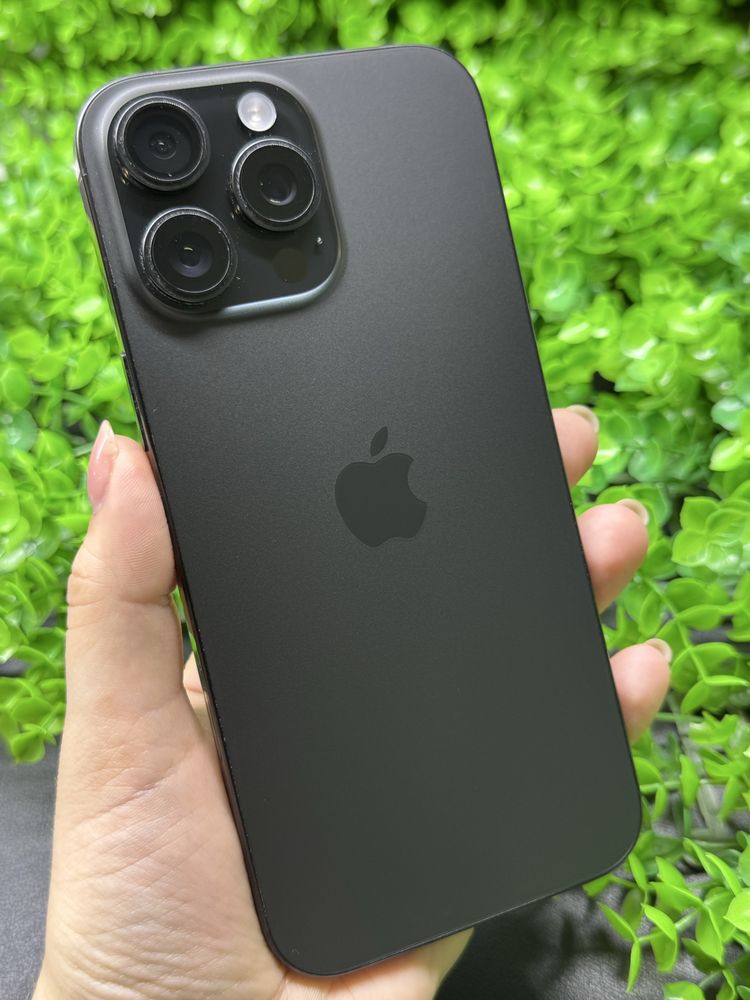 iPhone 16 Pro Max, 256Gb, Black Titanium (Neverlock) Айфон 16 Про Макс