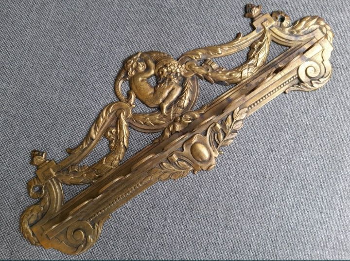 XIX w. brąz Francja. ekspozycja fajek. Rzadkość