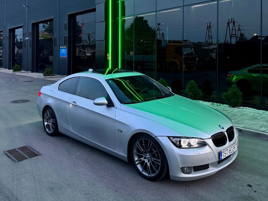 BMW Seria 3 BMW 335i E92