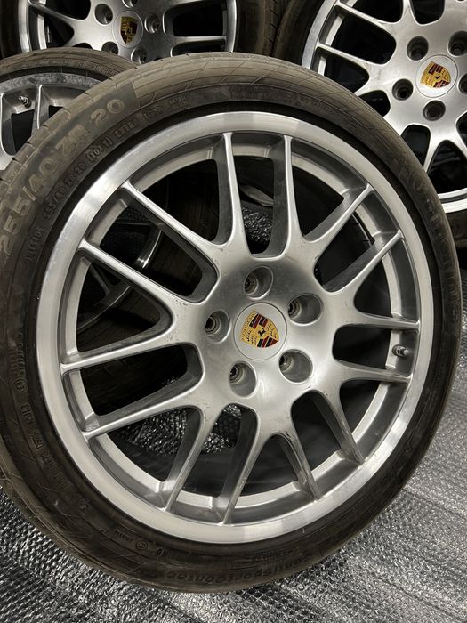 4 Jantes BBS Porsche com pneus