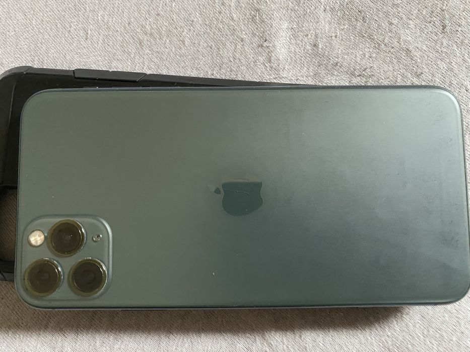 iPhone 11 Pro Max 100% stan bardzo dobry