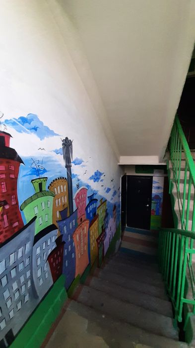 ЦіНУ ЗНИЖЕНО! ШКІЛЬНИЙ! Продам квартиру 3х кімнатну з автономним опале