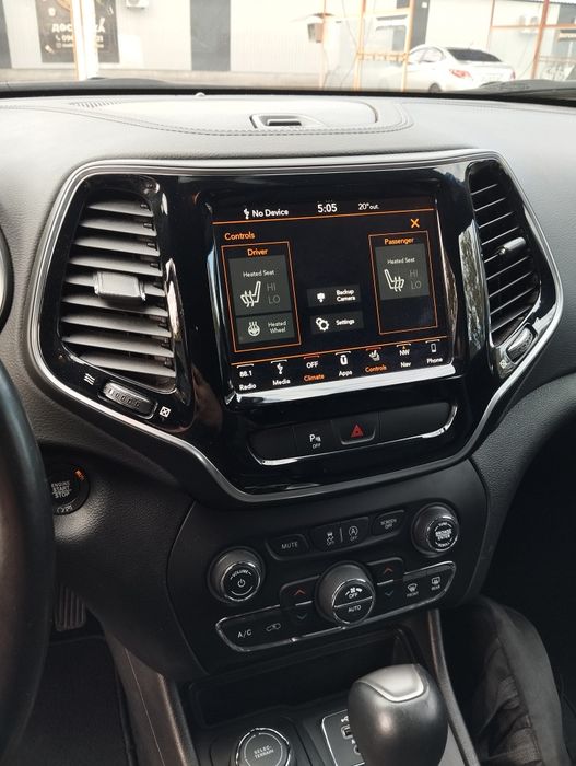 Продам Jeep Cherokee 3.2