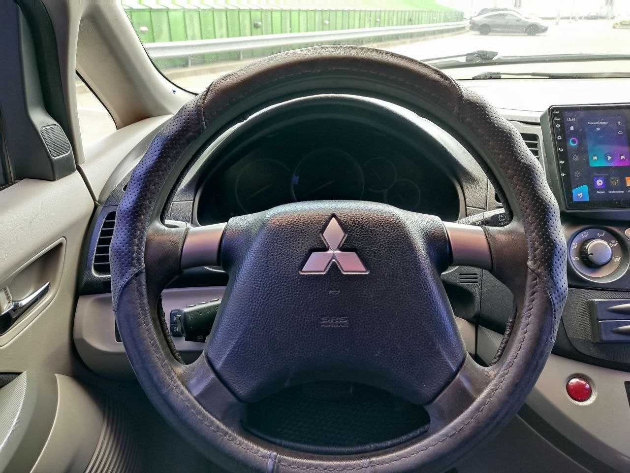 Mitsubishi Grandis 2.4 Газ/Бензин 2008 АКПП Кредит/Лізинг/Обмін