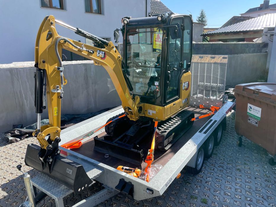 Opole Koparka / Minikoparka CAT – przyłącza, prace ziemne