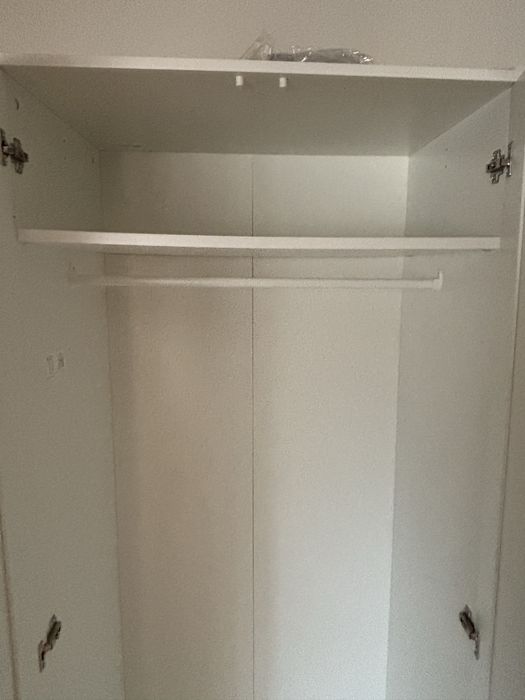 Roupeiro 3 portas Ikea Brimnes