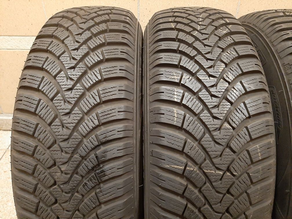 4 szt 195/65 r 15 Opony zimowe Falken Eurowinter hs01