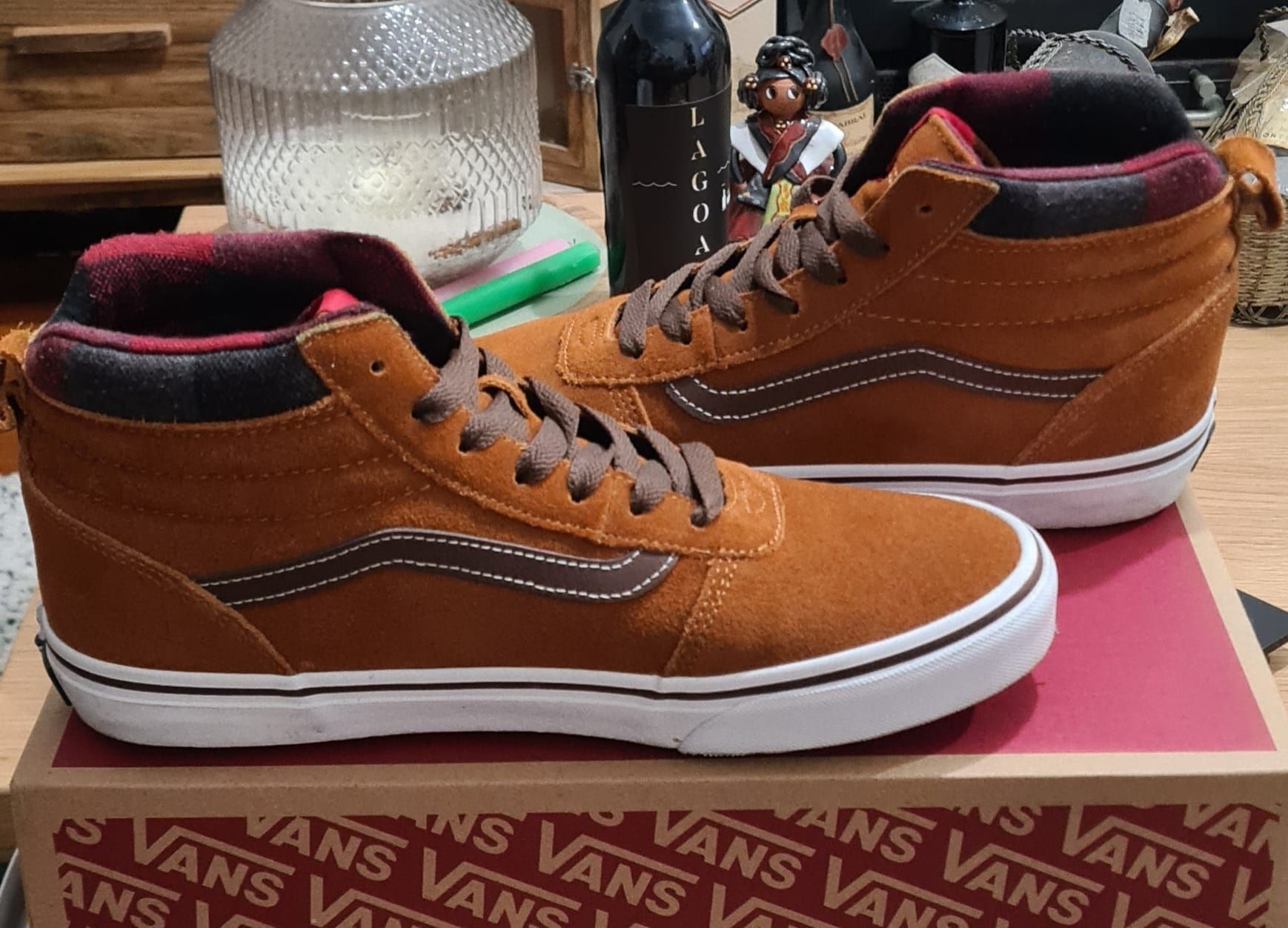 Ténis usados uma vez, VANS ward hi mte, 42,5 europeu