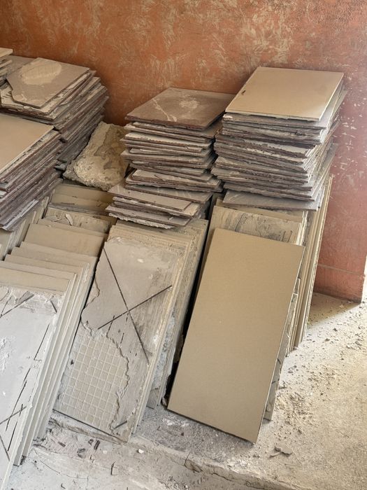 Oddam plytki z rozbiorki 80/90% całe