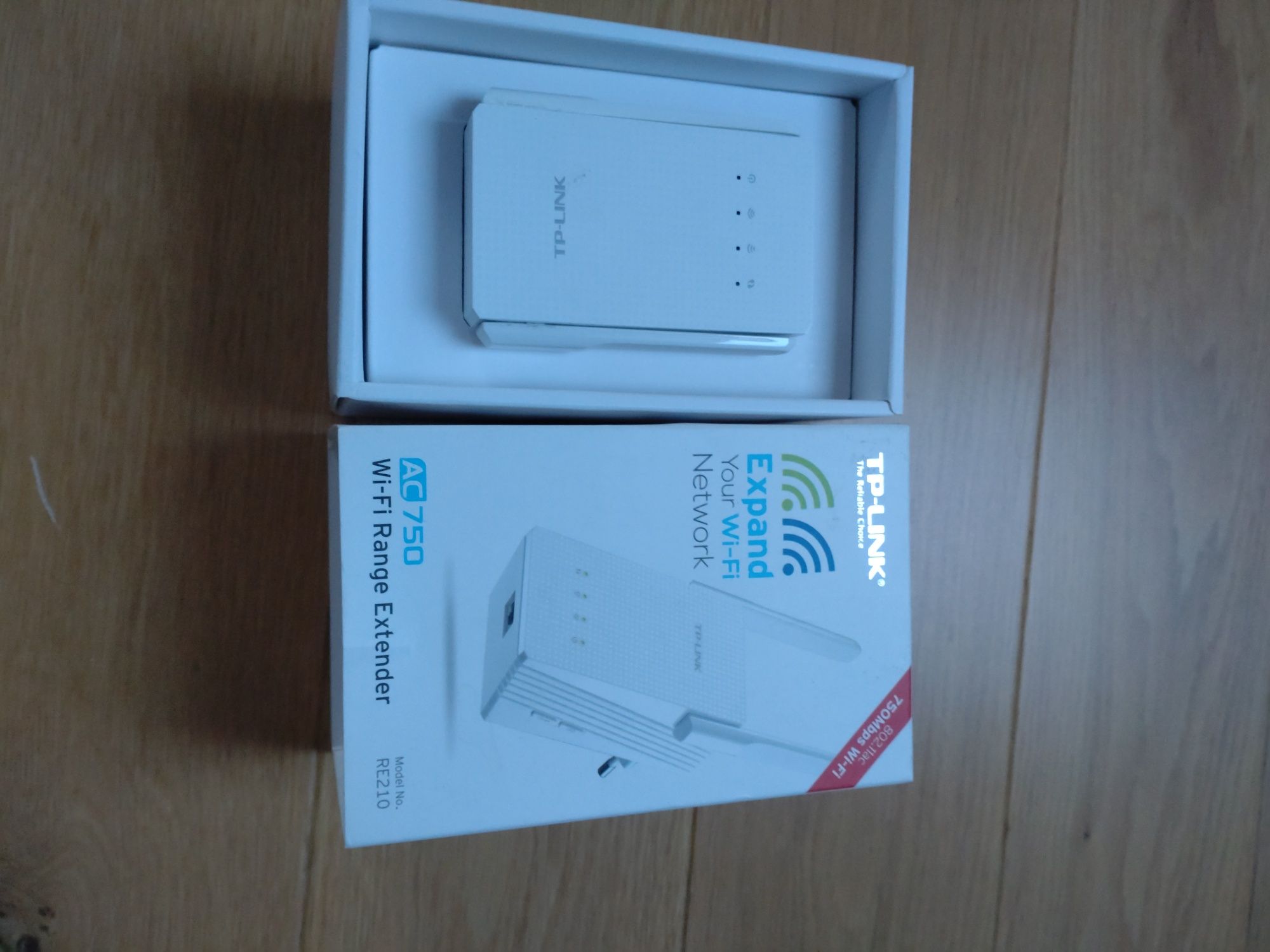 Sprzedam używany wzmacniacz sygnału WiFi TP-LINK RE210