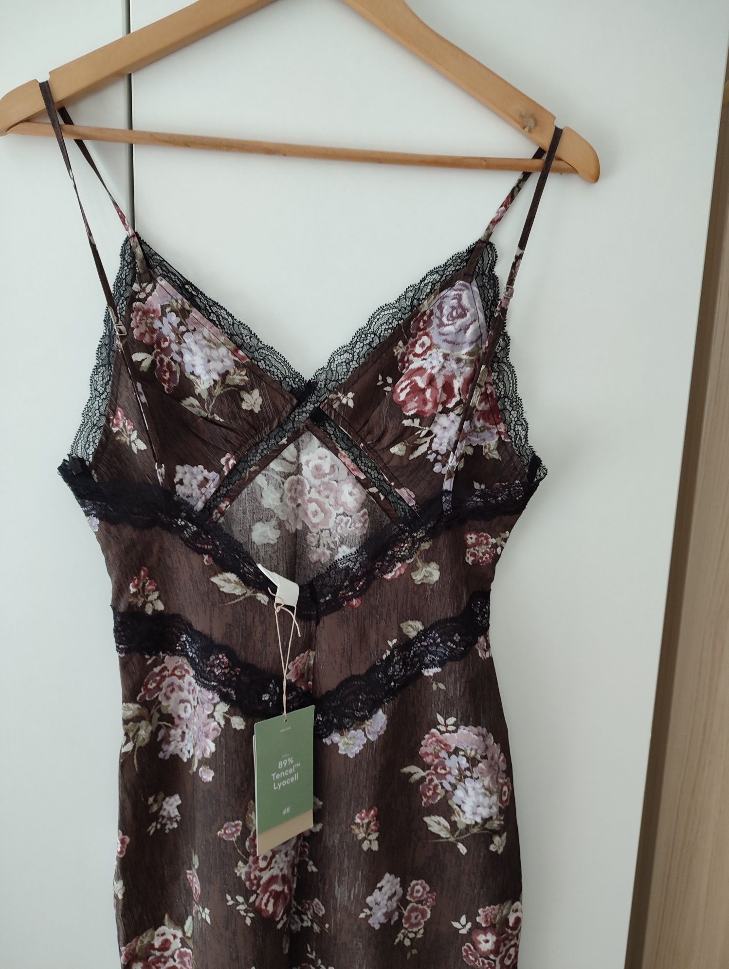 Женское летнее платье H&M, лимитированная версия.