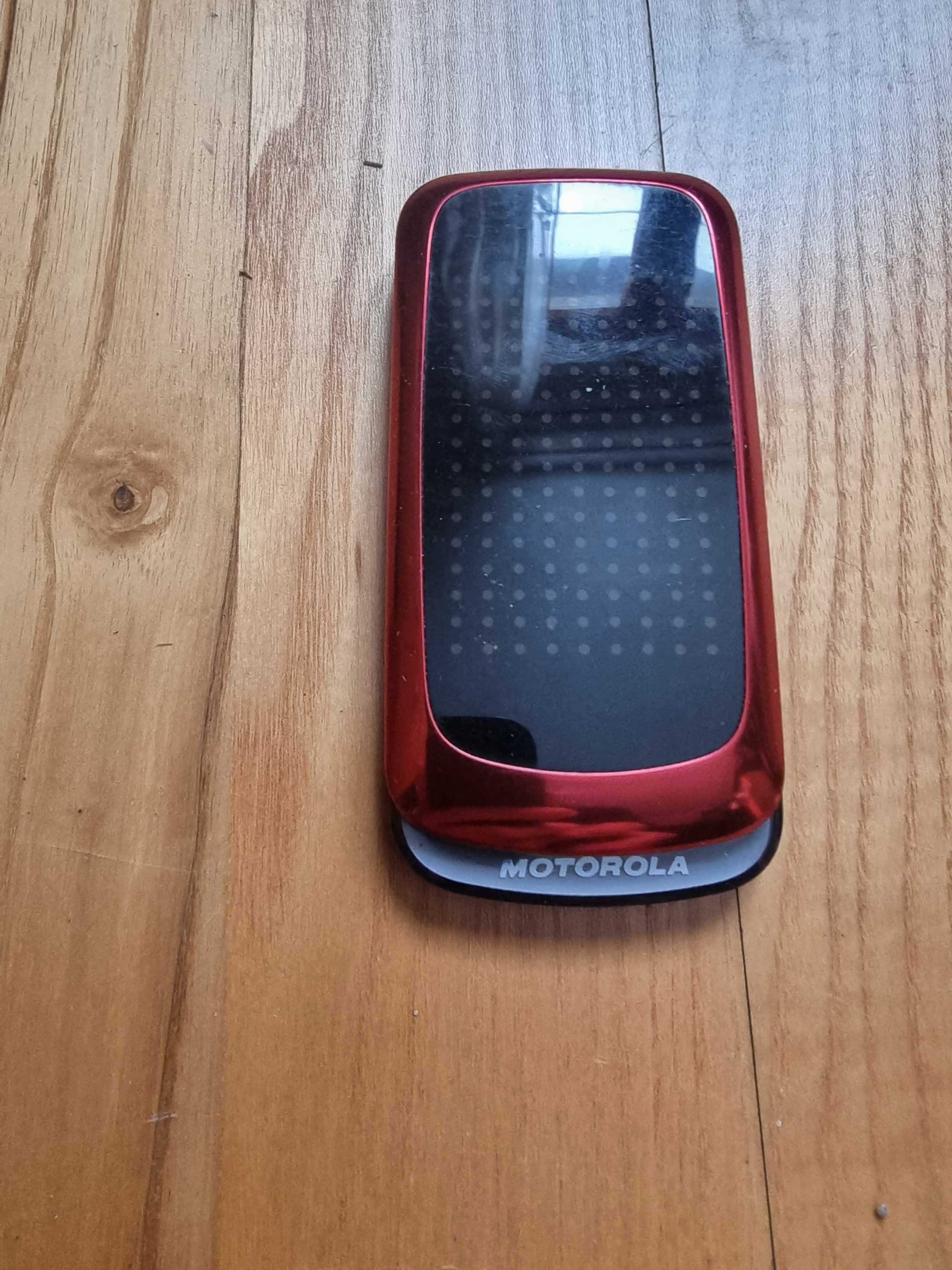 Telefom komorkowy Motorola gleam