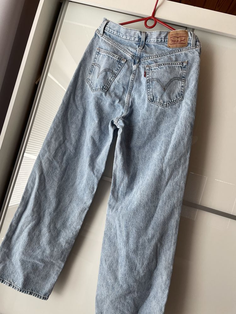 Levis  prześliczne oryginalne jeansy-W30 L31- nowa kolekcja!