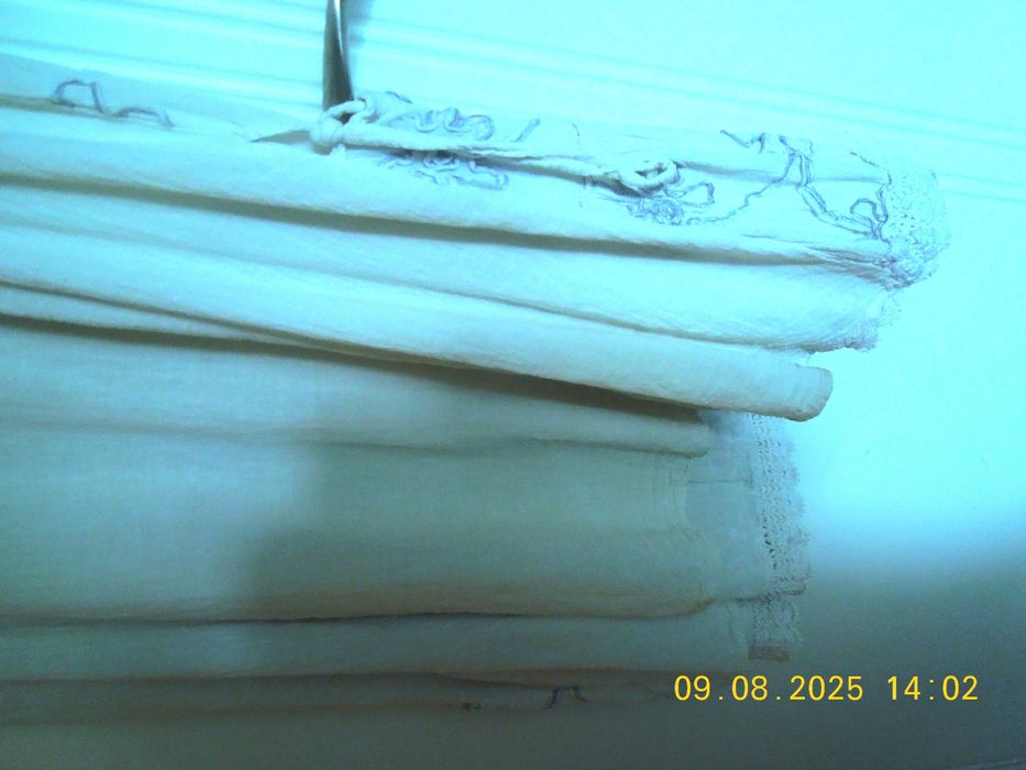 Biała Koszula Nocna z wyszywanym haftem na ramiączkach rozm. 42/44