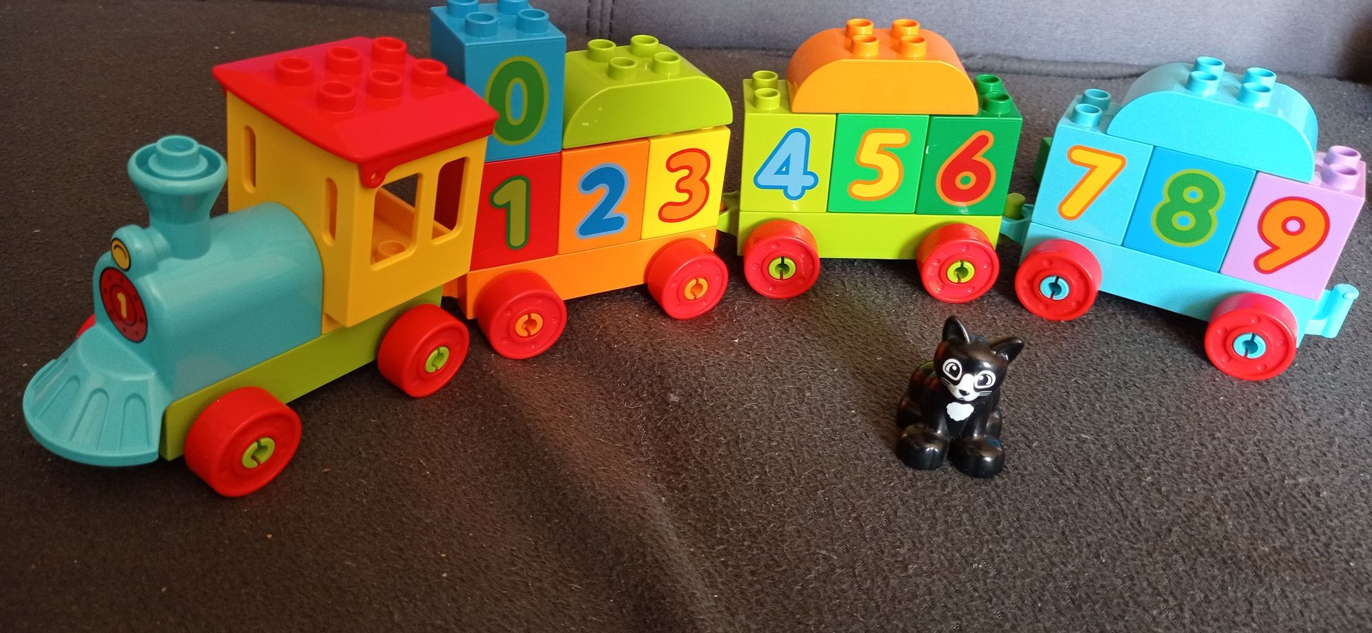 LEGO Duplo pociąg z cyferkami 10847 i 10581 gratis