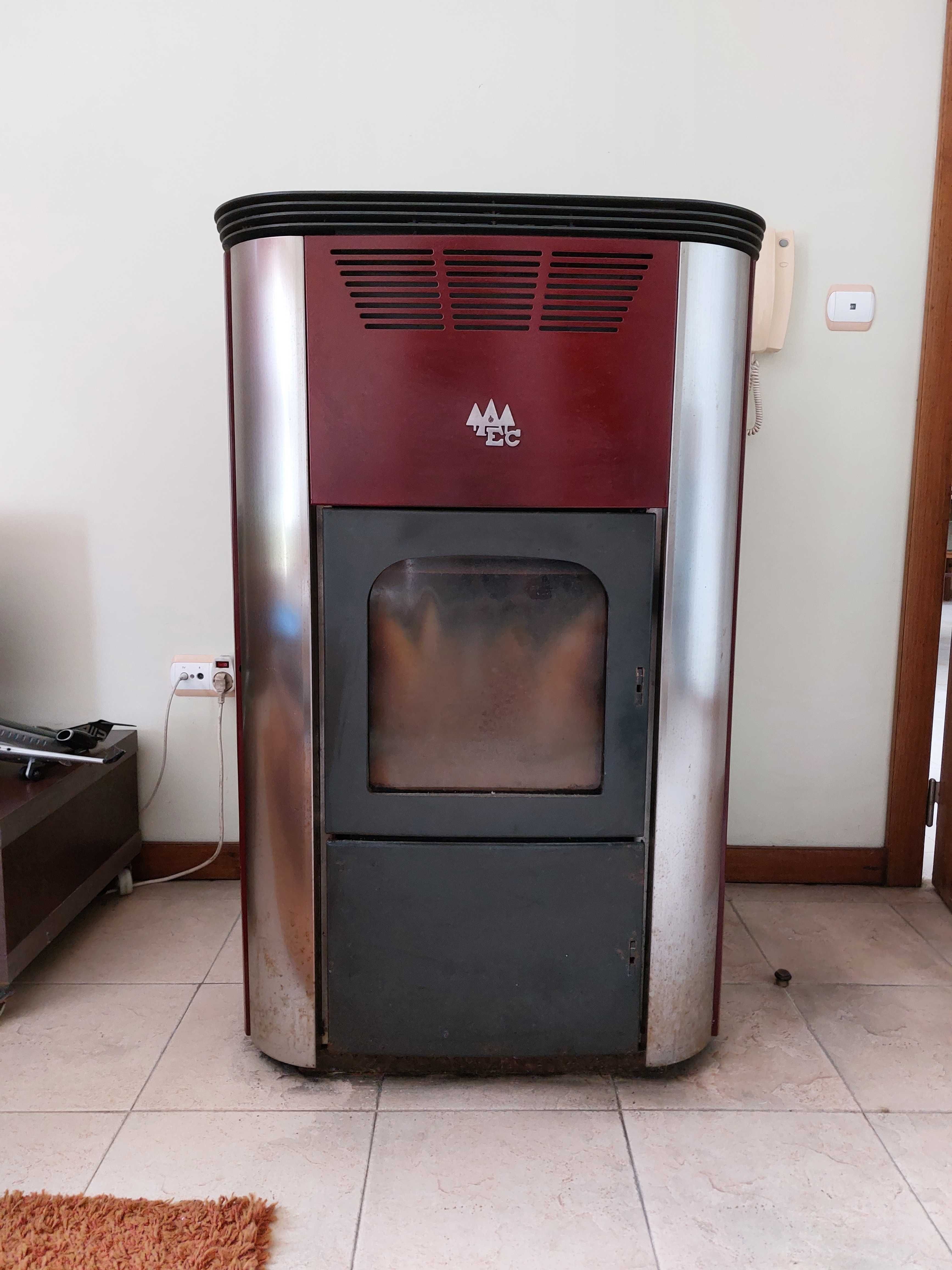 Caldeira a Pellets Ecoforest Hidrocooper de 24KW (aquecimento central)