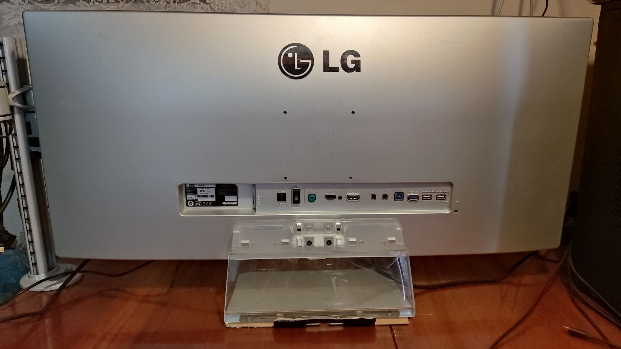 Монітор LG 34UM95 21:9 4к