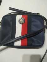 Torebka Tommy Hilfiger listonoszka