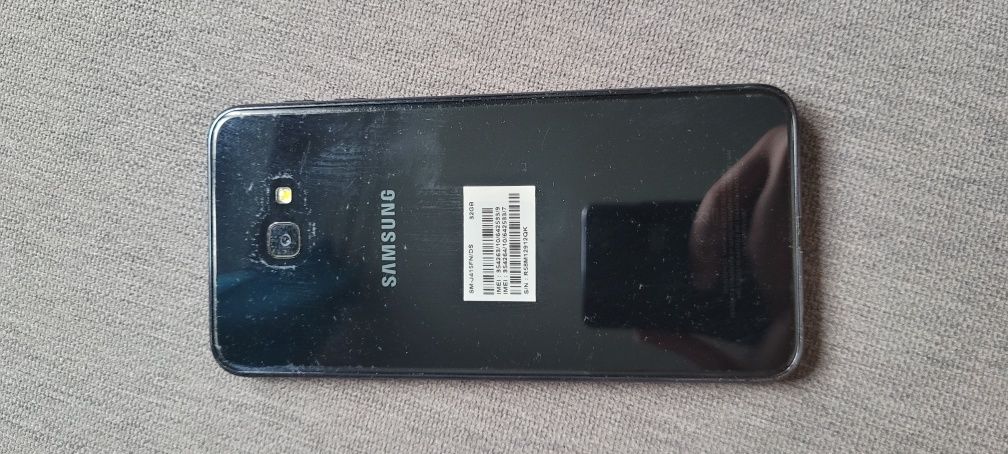 Samsung J4+ nowy ekran