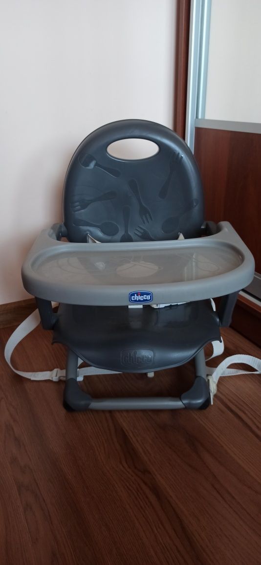 Стілець для годування, бустер Chicco