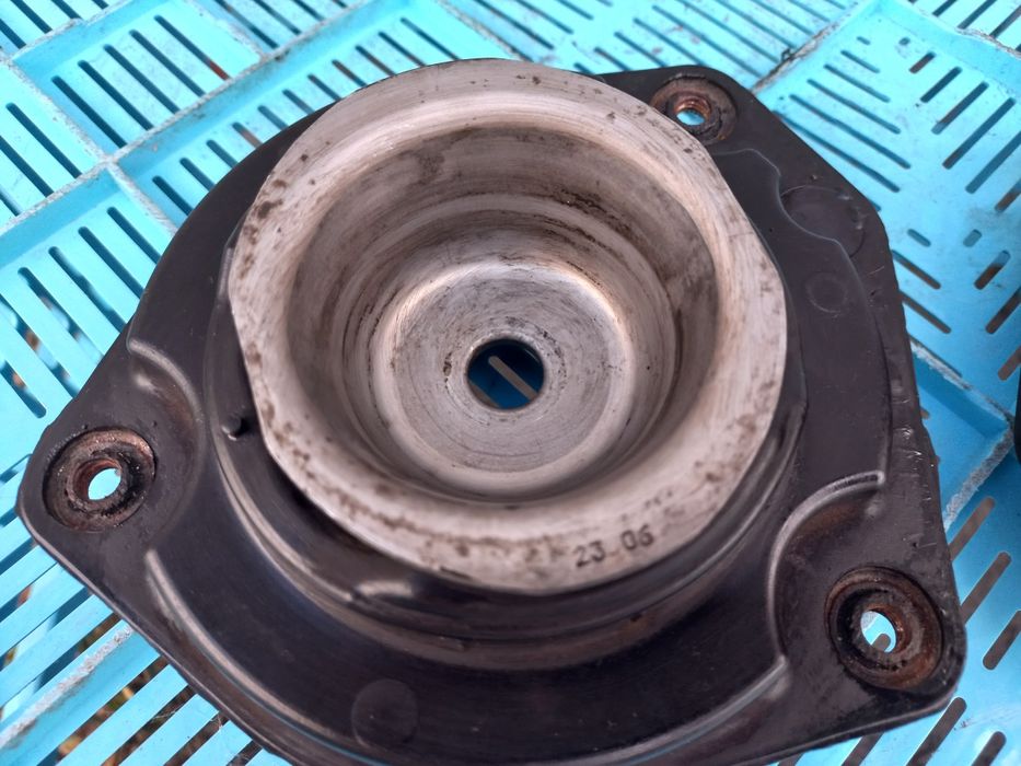 Подушка переднего амортизатора Reno Kengo-2..