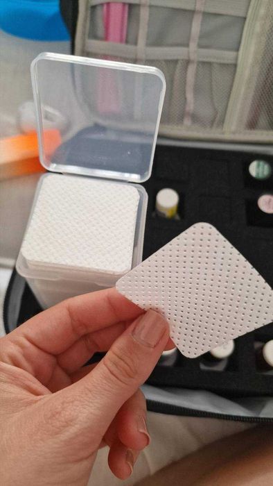 Lint-Free Nail Polish Remover Pads