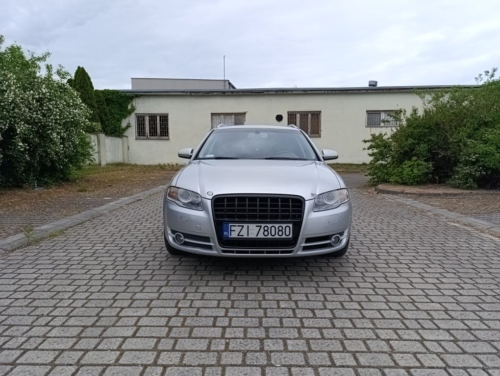 Audi A4 2.0 DIESEL Automat Bi-Xenon Navi Klima ŁADNA