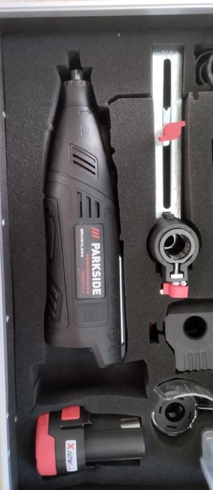 Perfuradora lixadeira de precisão Parkside Performance 12V