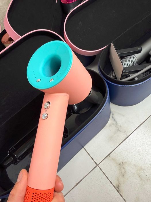 Фен Super Hair Dryer Ceramic Pop з кейсом і насадкою — стиль+догляд