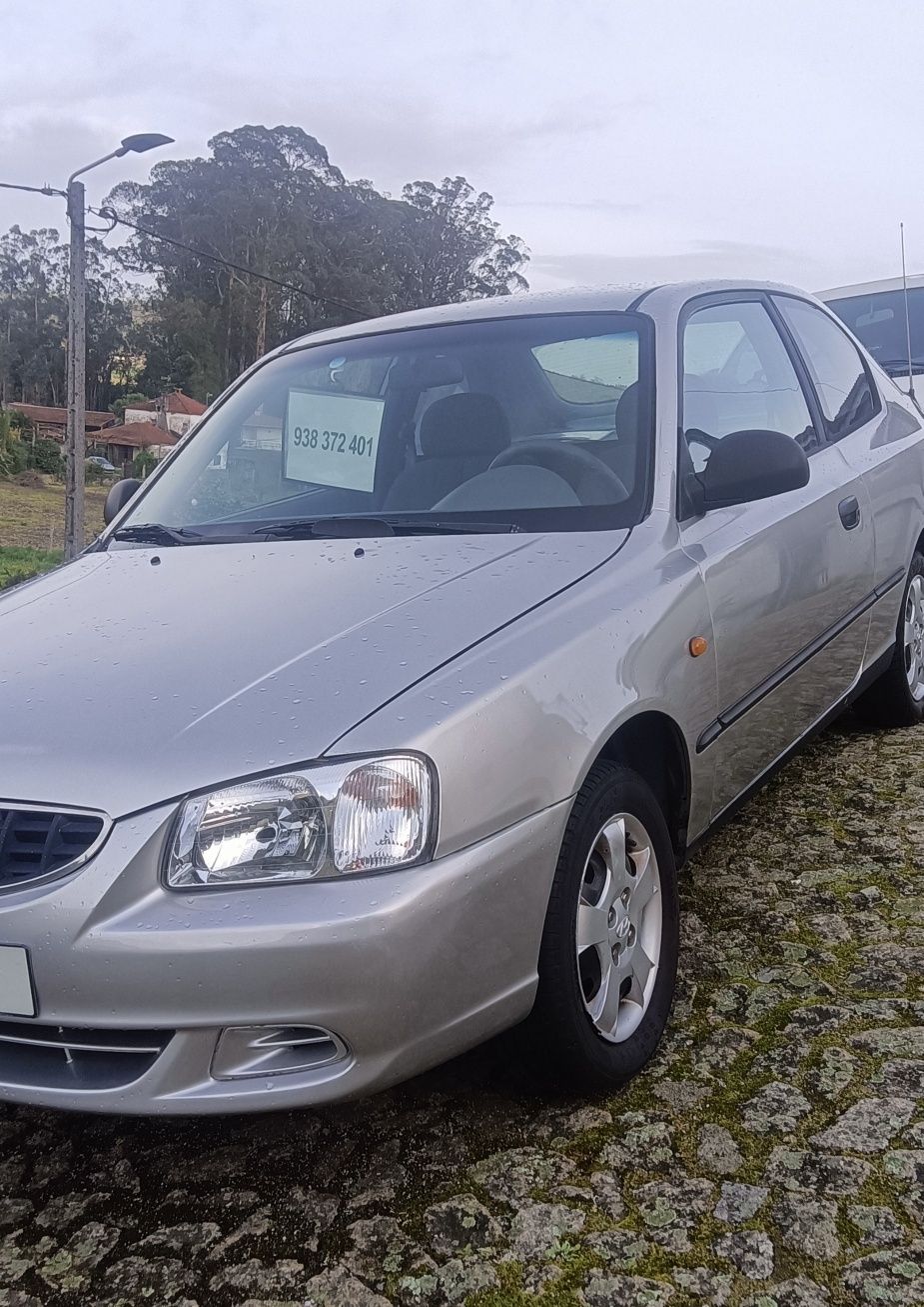 Vendo Hyundai accent 1.5 crdi comercial