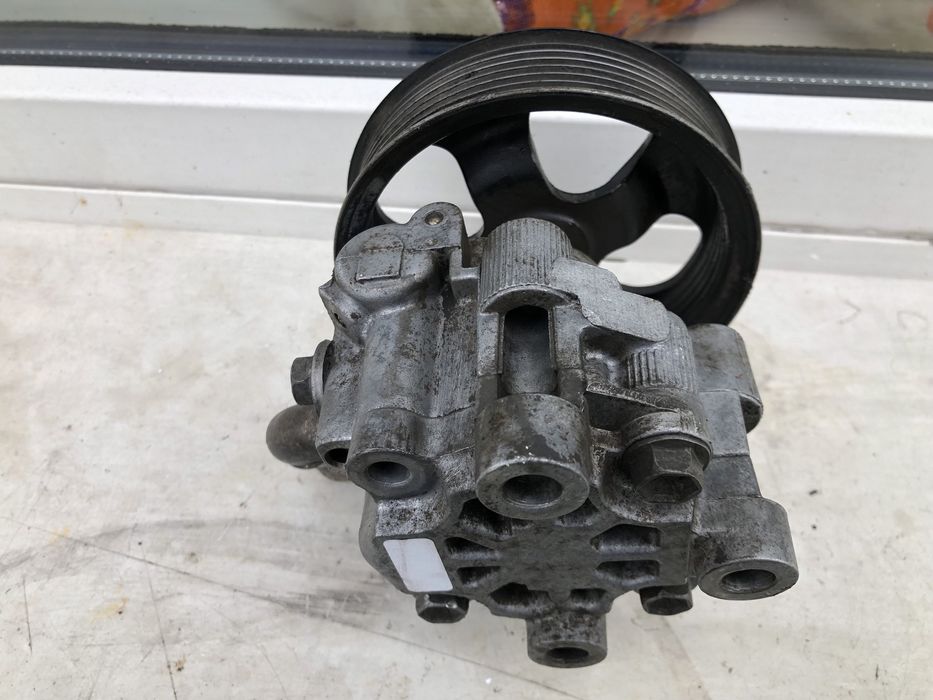 Насос ,Гур тойота кемрі 40,Европа