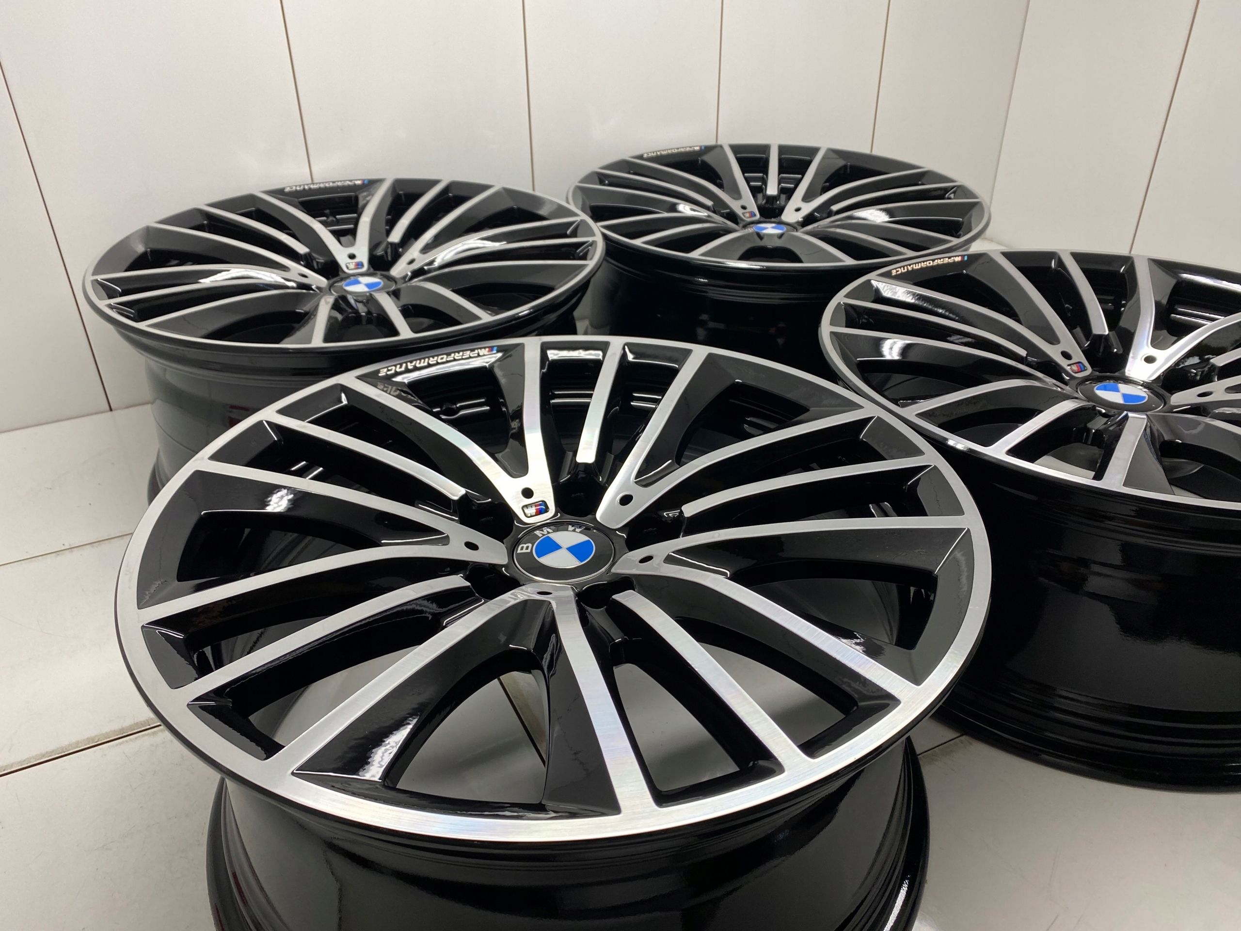 Felgi 19 BMW 8.5 ET33 9 ET44 m Pakiet Performance F10 F01