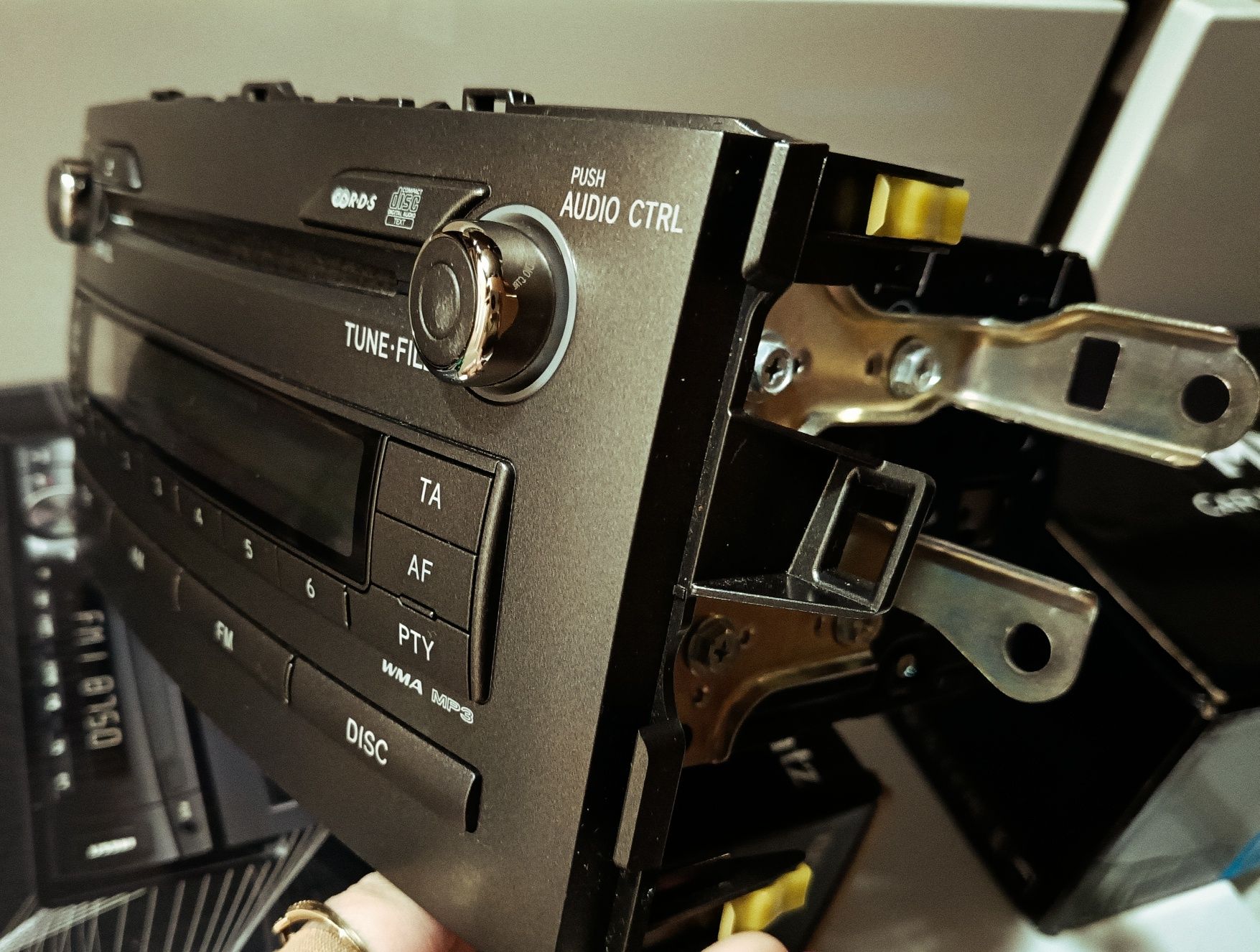 Radio oryginalne samochodowe Toyota Auris