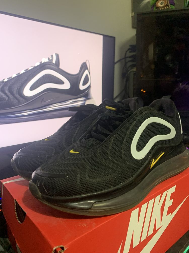 Nike Air Max 720