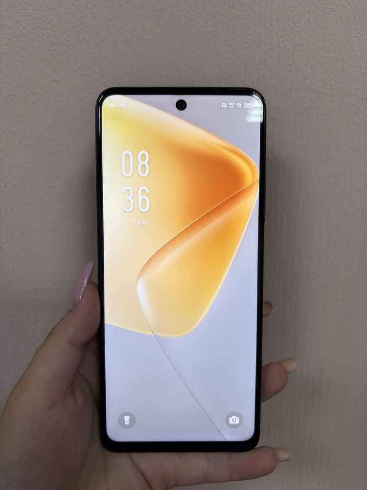 Телефон Infinix HOT 50